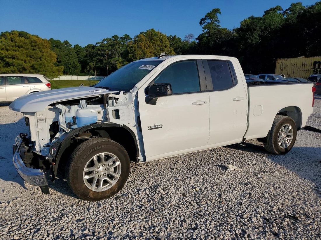 2025 CHEVROLET SILVERADO