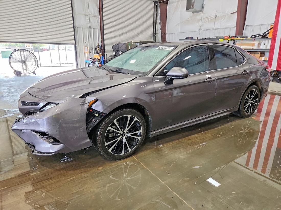 2020 TOYOTA CAMRY