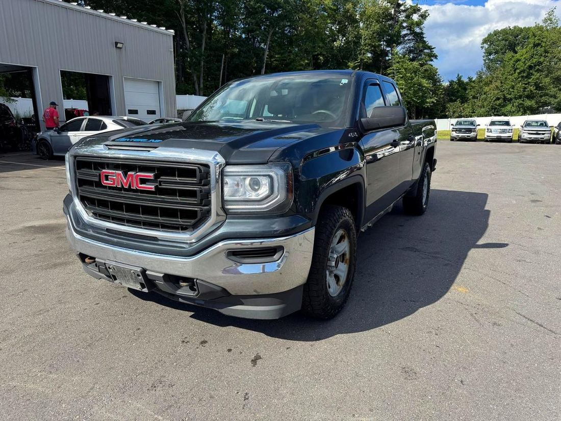 2017 GMC SIERRA