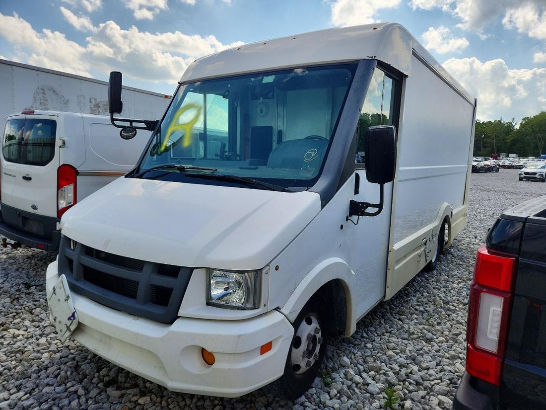 2018 ISUZU NPR