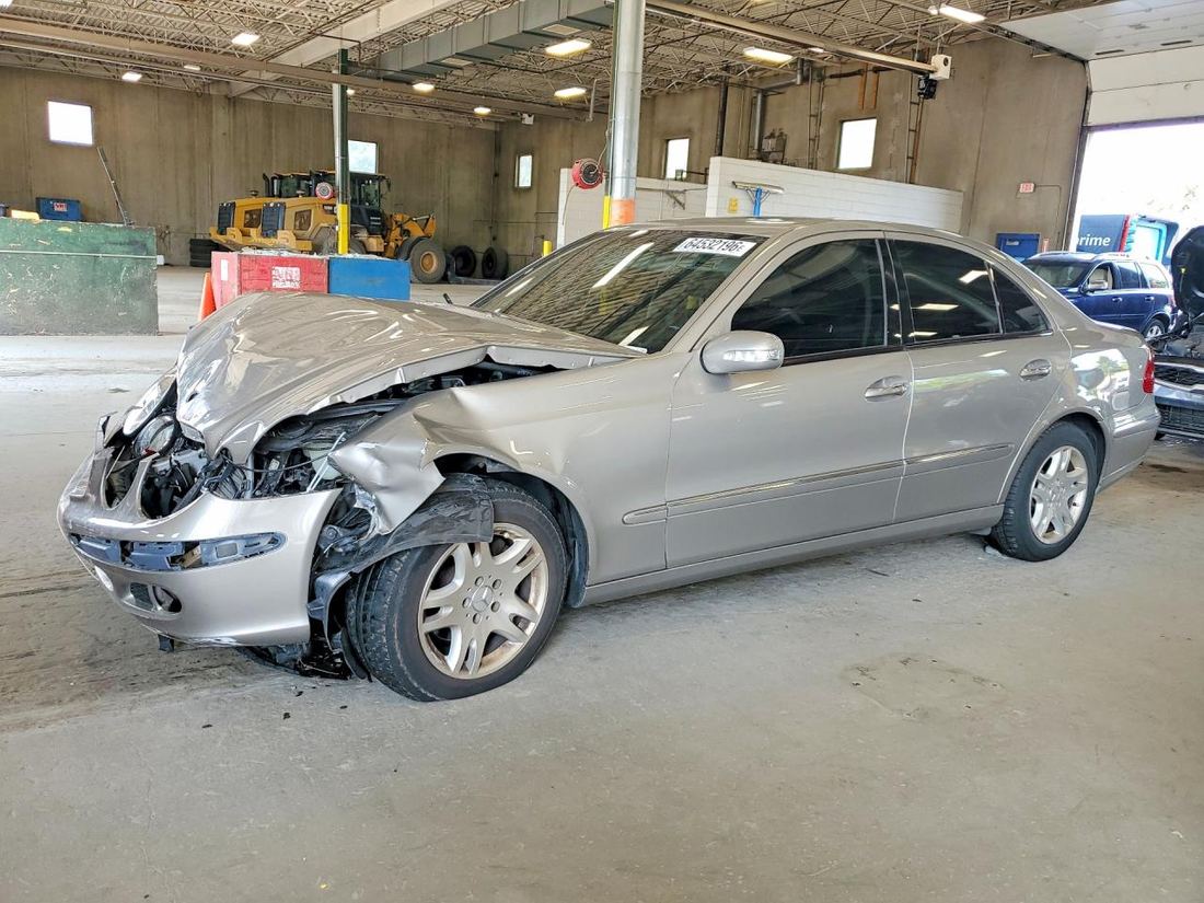 2004 MERCEDES-BENZ E