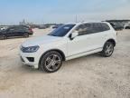 2016 VOLKSWAGEN TOUAREG