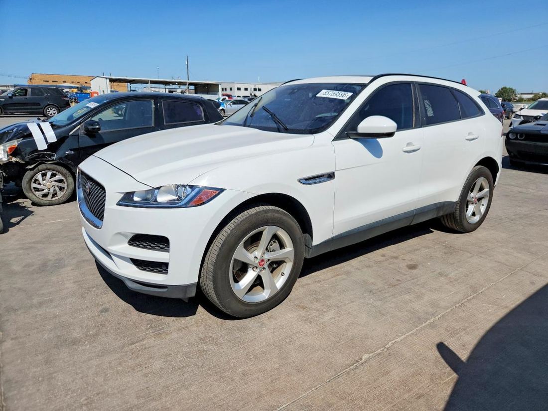 2017 JAGUAR F-PACE