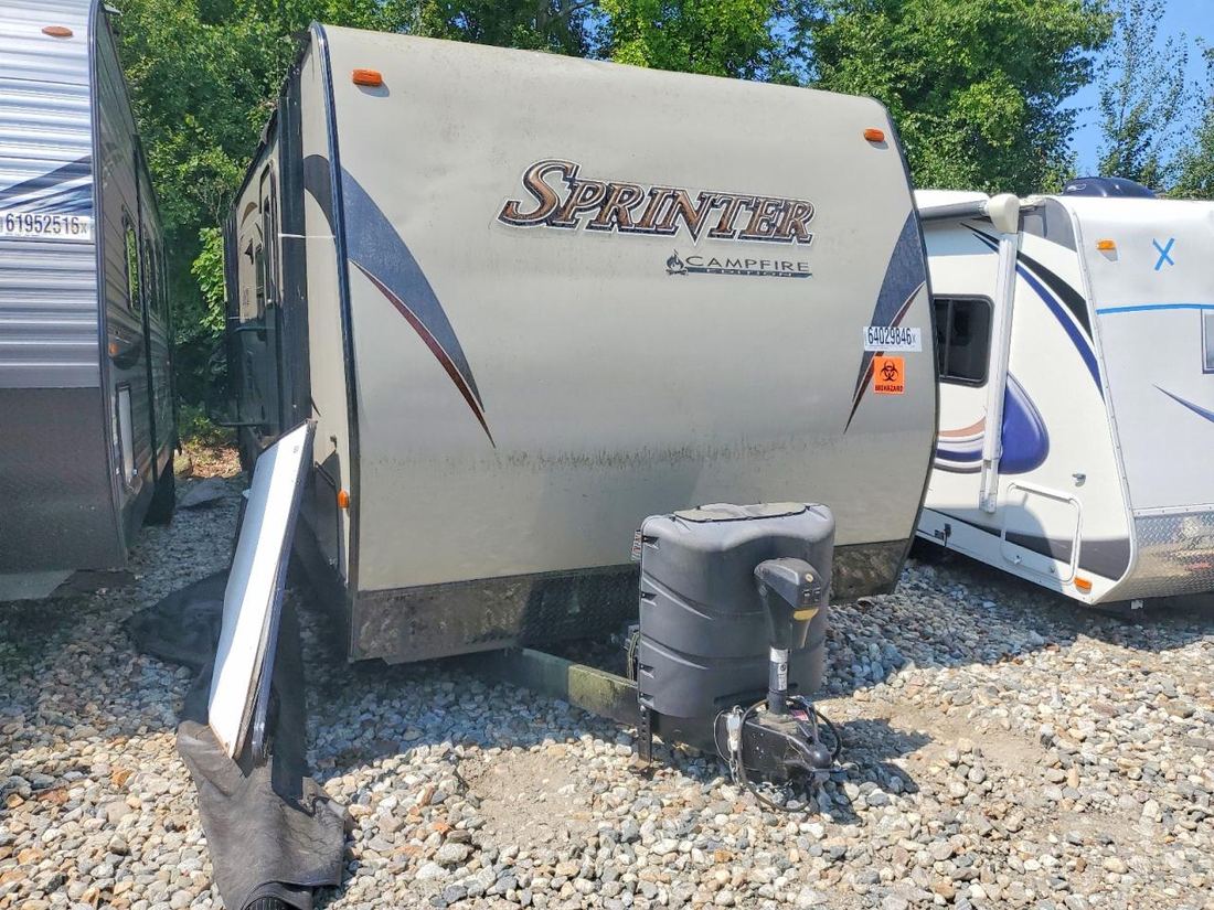 2015 KYRV TRVL TRLR