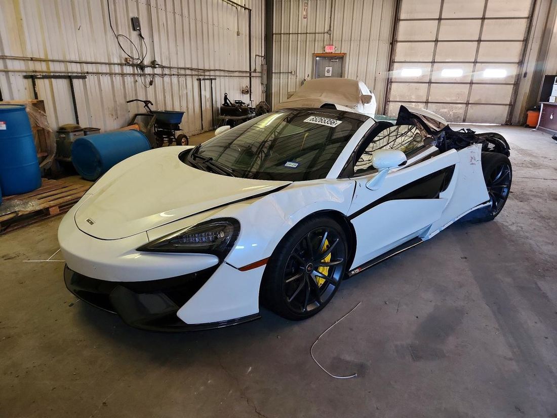 2018 MCLAREN AUTOMOTIVE 570S