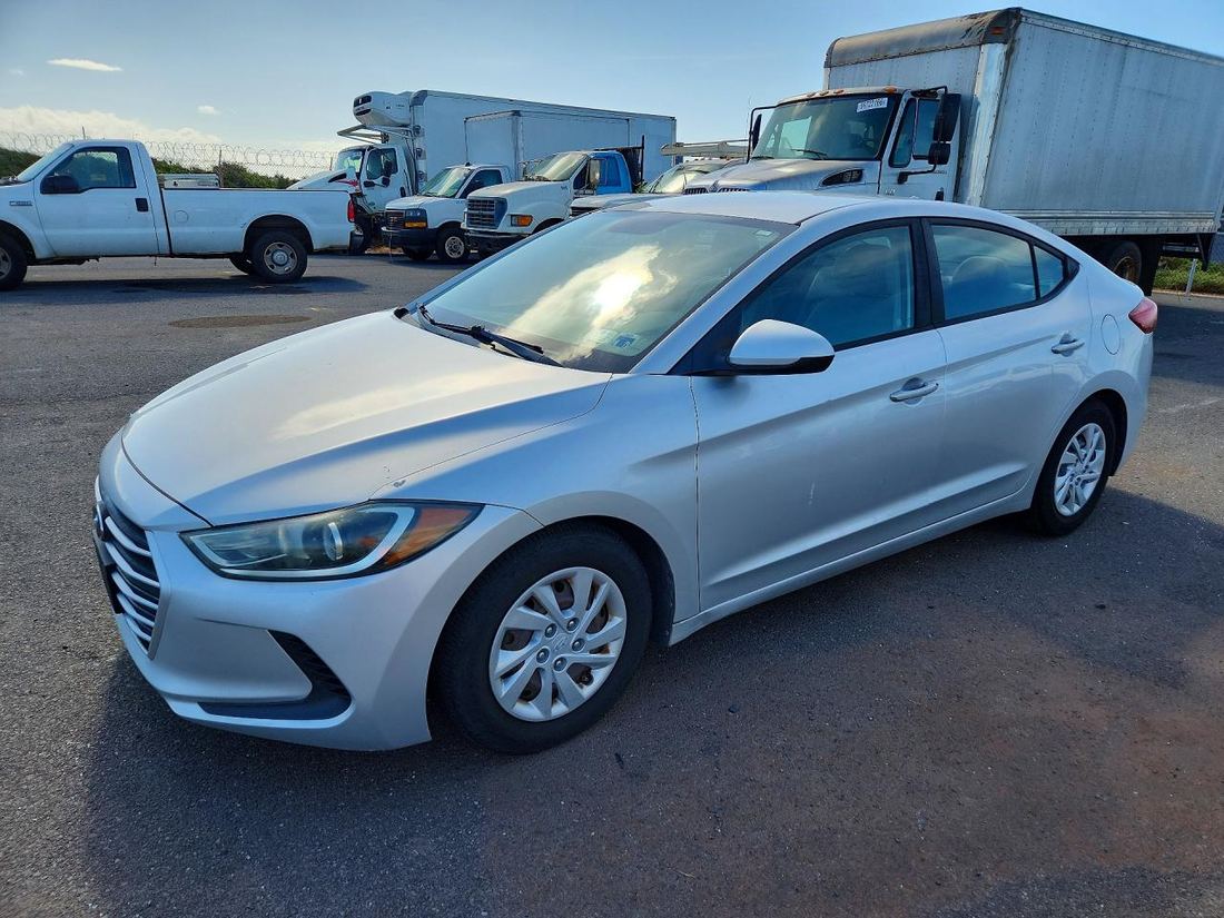 2017 HYUNDAI ELANTRA