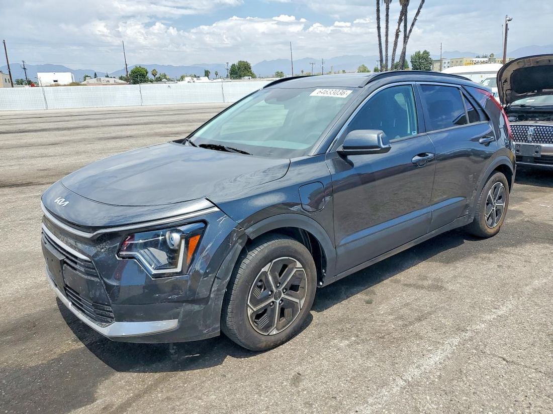2023 KIA NIRO