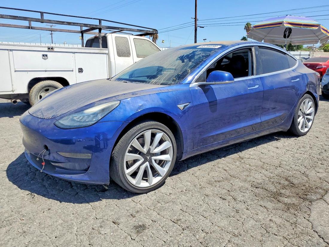 2018 TESLA MODEL 3