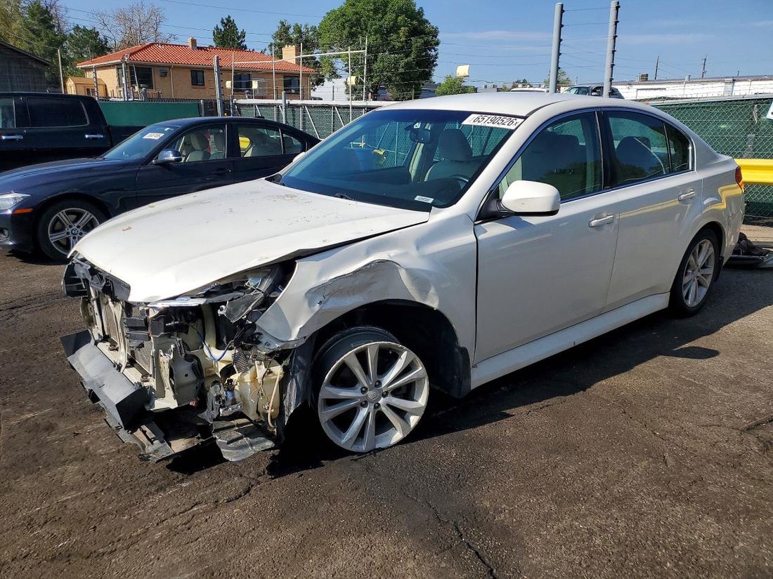 2013 SUBARU LEGACY
