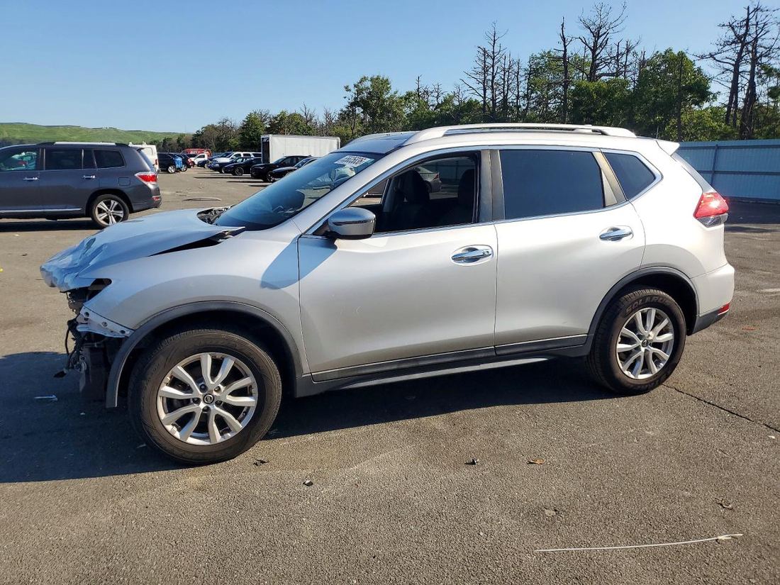 2017 NISSAN ROGUE
