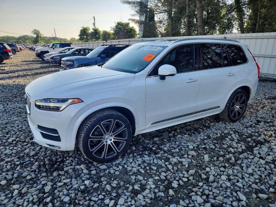 2019 VOLVO XC90
