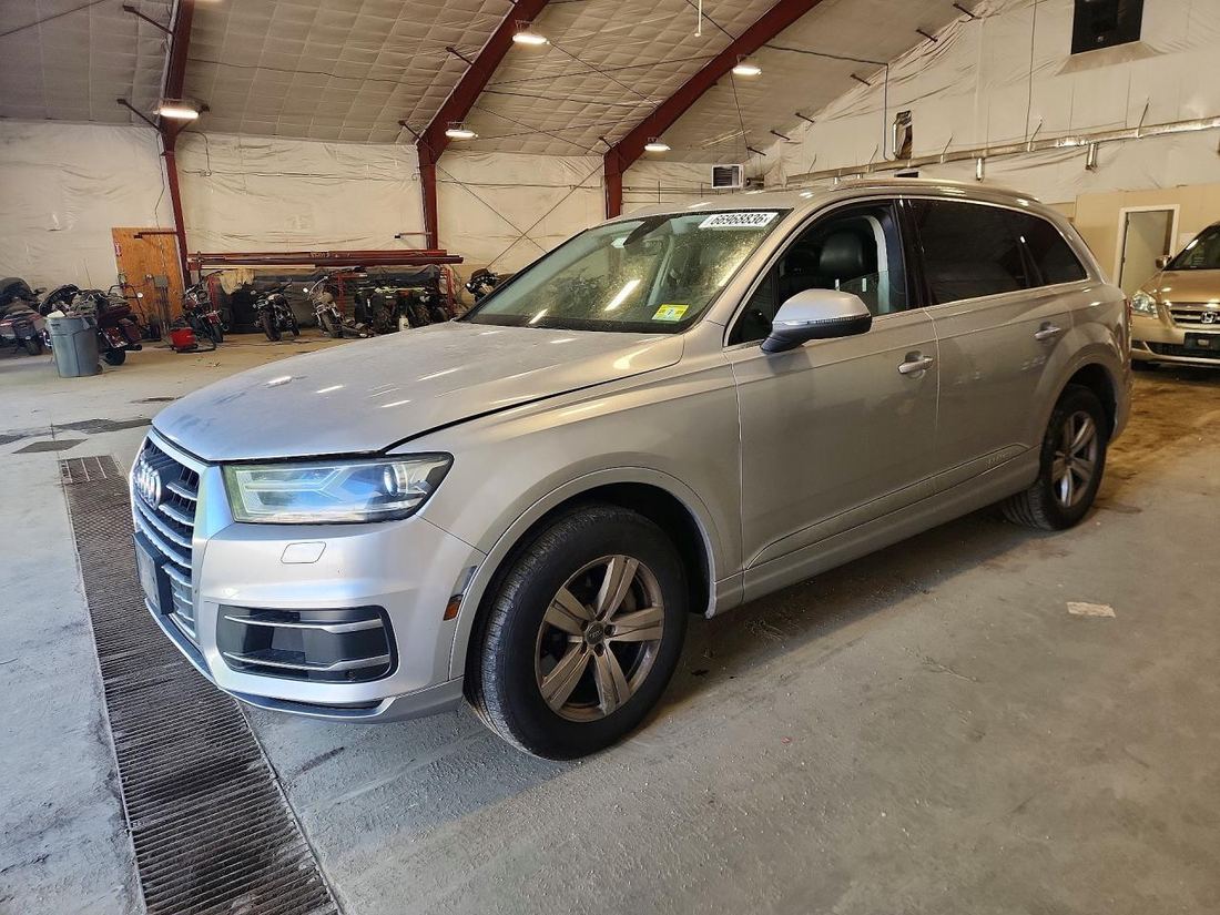 2017 AUDI Q7