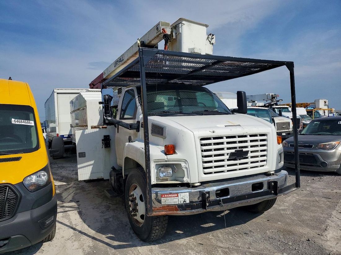 2005 CHEVROLET C7500