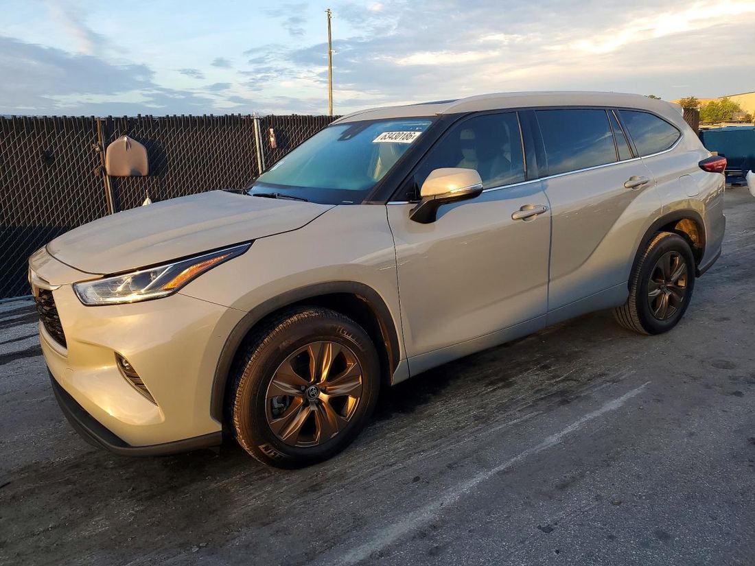 2022 TOYOTA HIGHLANDER HYBRID