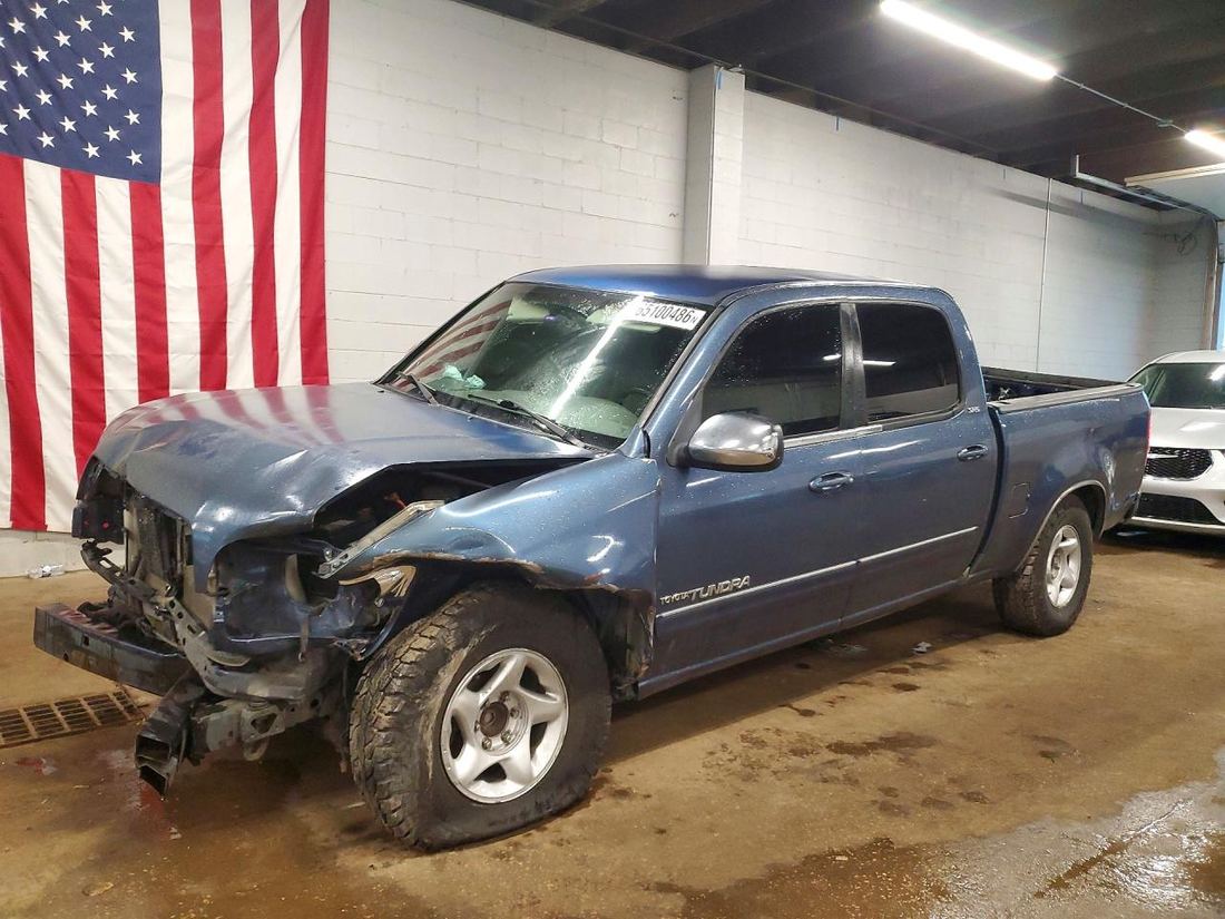 2004 TOYOTA TUNDRA