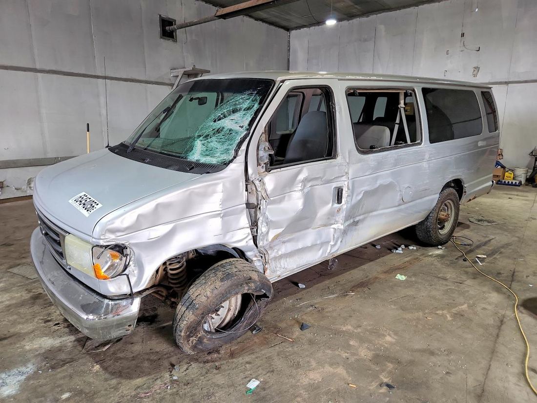 2006 FORD ECONOLINE
