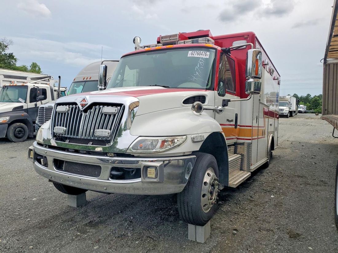 2013 INTERNATIONAL 4000