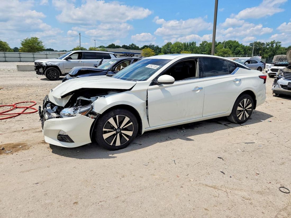 2022 NISSAN ALTIMA