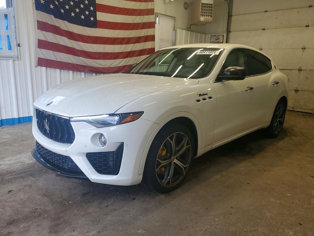 2022 MASERATI LEVANTE