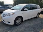 2017 TOYOTA SIENNA