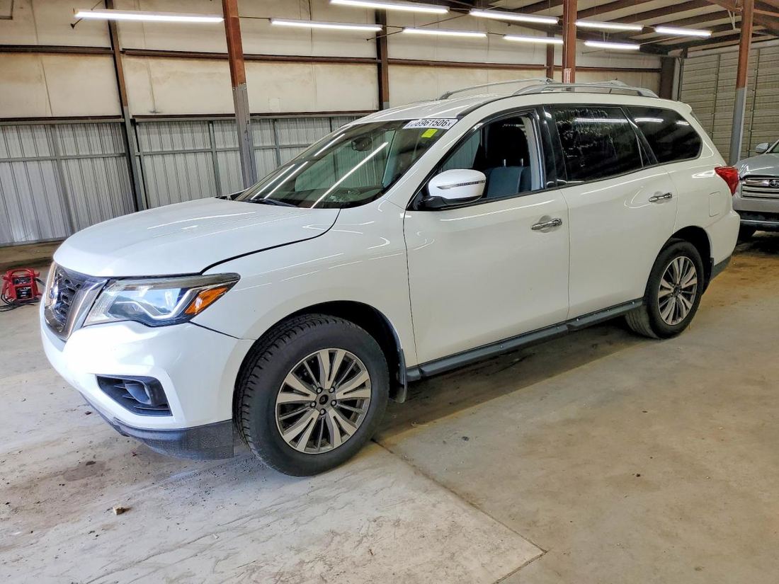 2017 NISSAN PATHFINDER