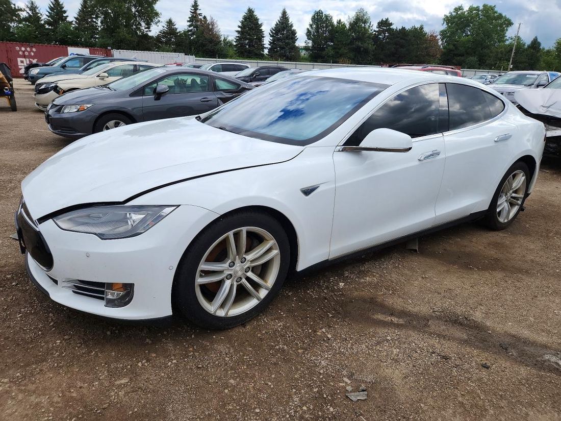 2015 TESLA MODEL S