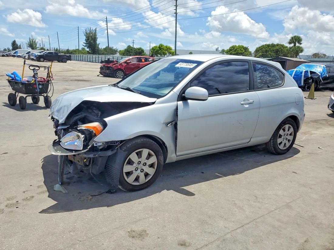 2011 HYUNDAI ACCENT