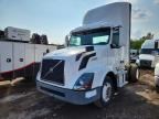 2016 VOLVO VN