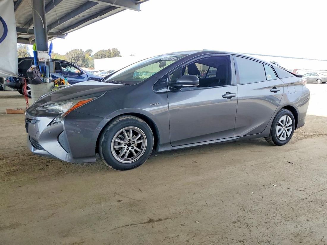 2018 TOYOTA PRIUS