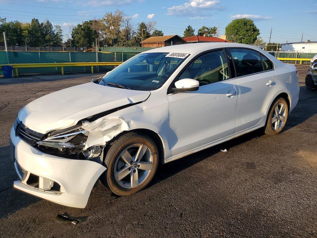 2014 VOLKSWAGEN JETTA