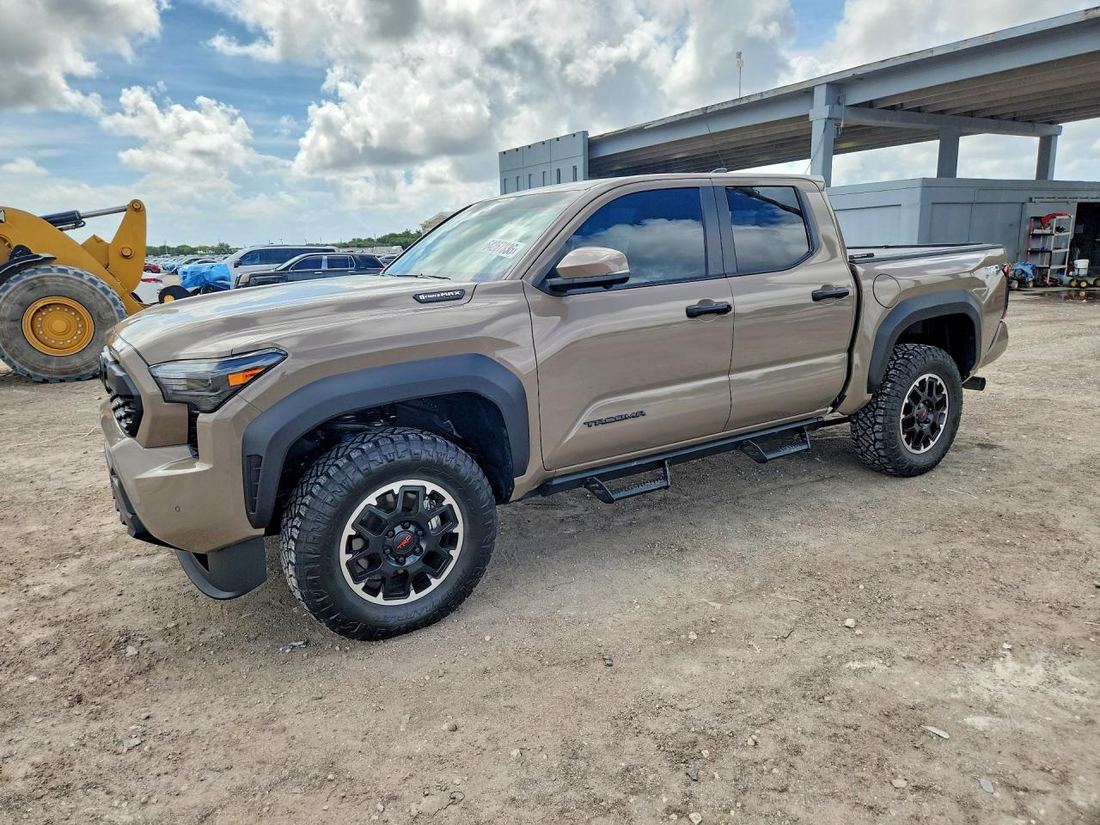 2026 TOYOTA TACOMA
