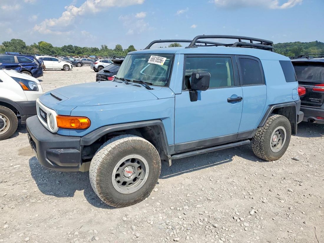 2014 TOYOTA FJ CRUISER