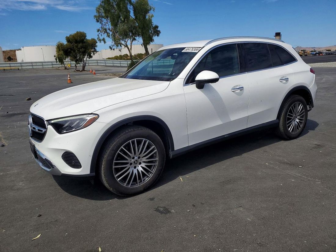 2023 MERCEDES-BENZ GLC