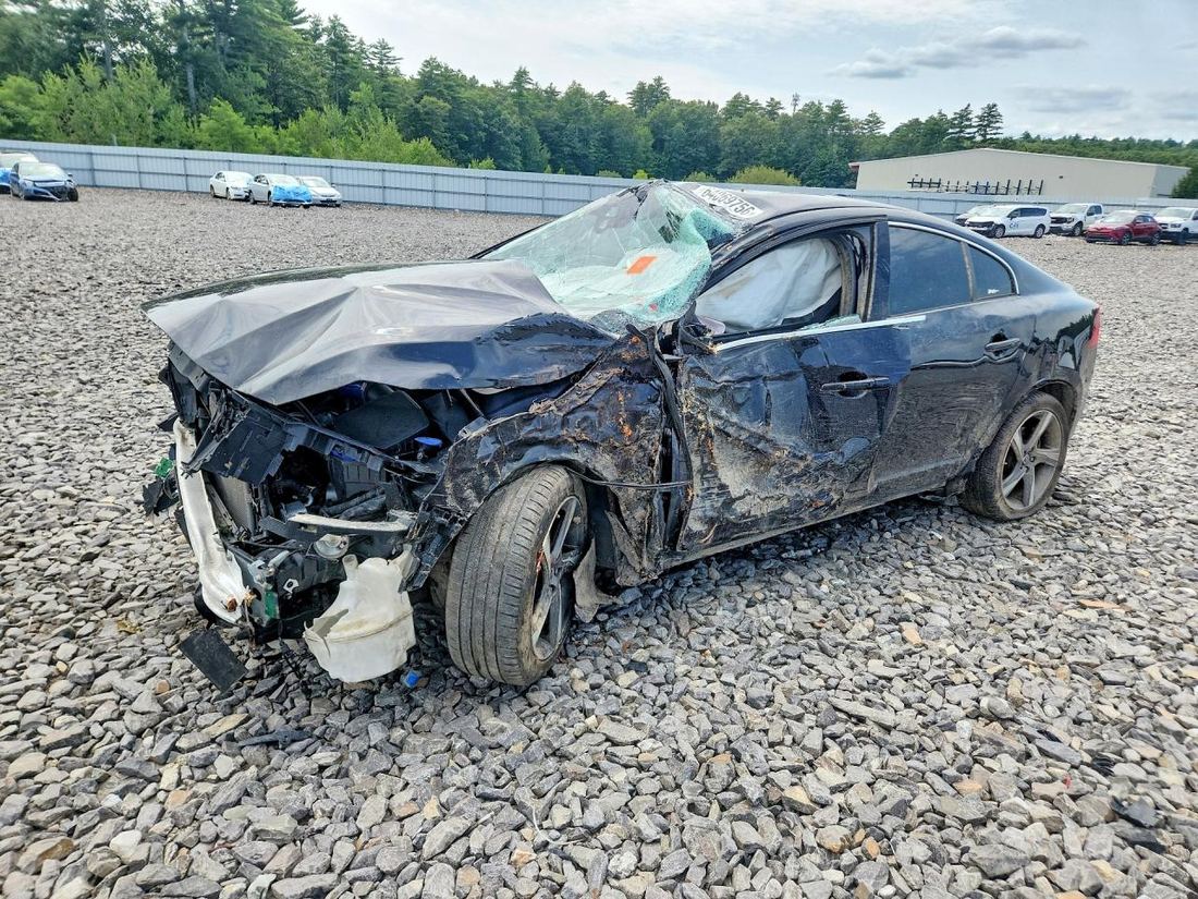 2014 VOLVO S60