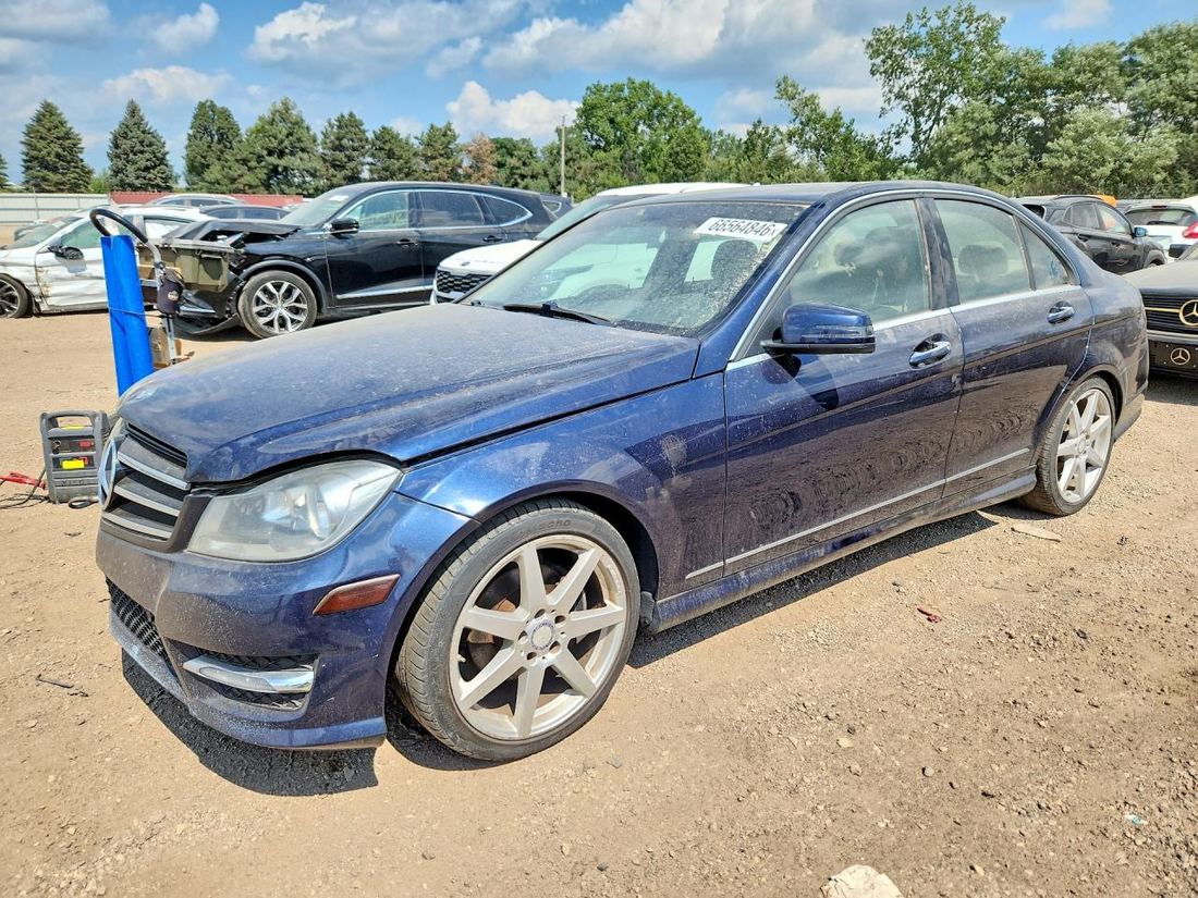 2014 MERCEDES-BENZ C