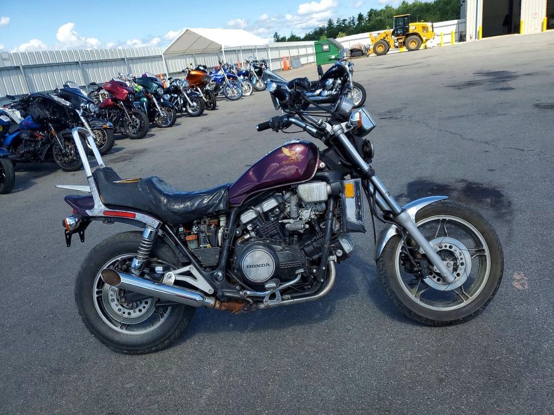 1983 HONDA VF1100