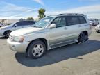 2004 TOYOTA HIGHLANDER