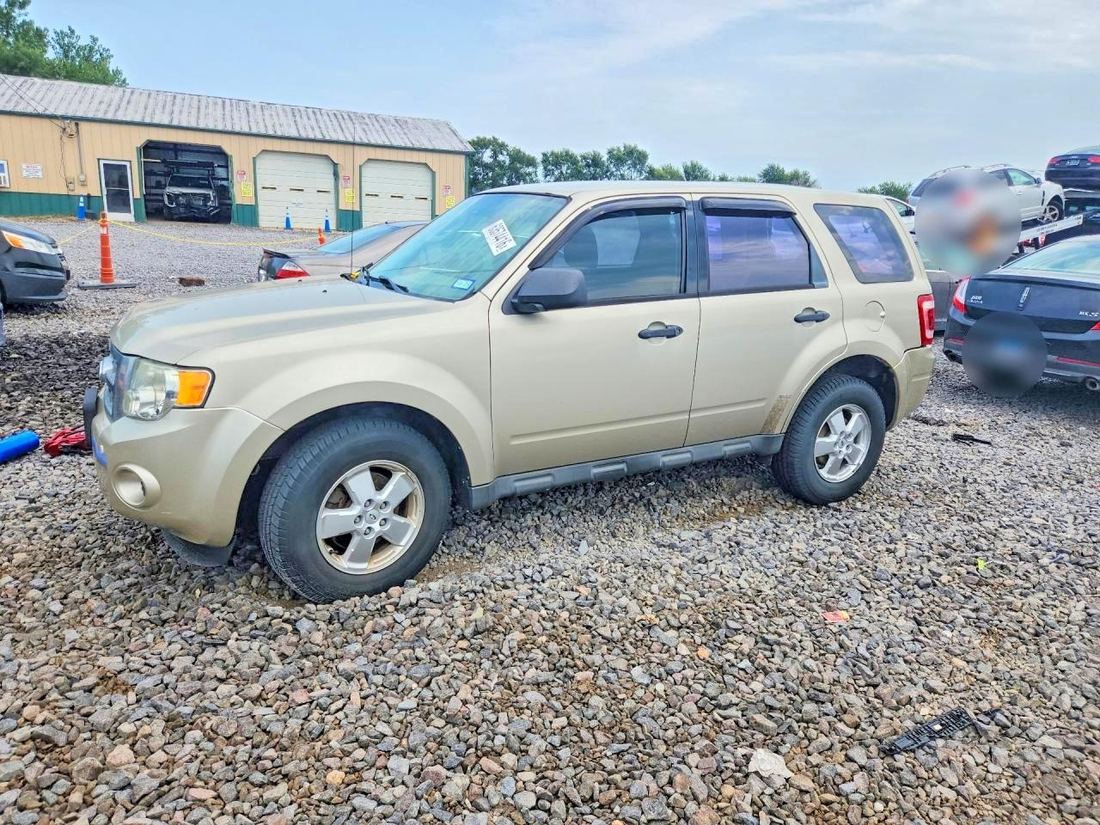 2012 FORD ESCAPE
