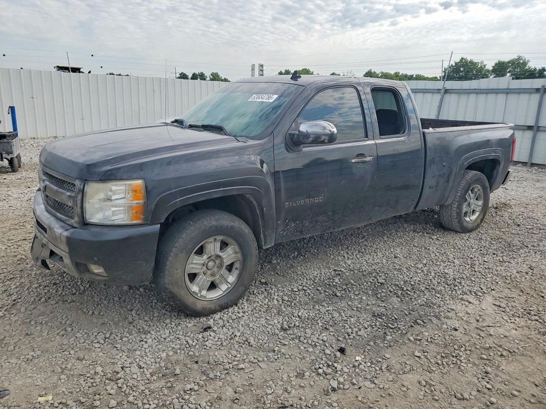 2011 CHEVROLET SILVERADO