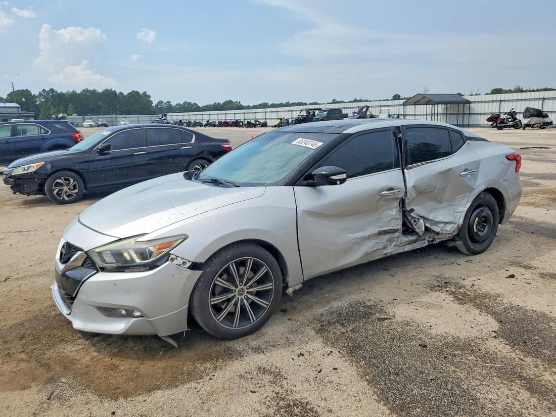 2018 NISSAN MAXIMA