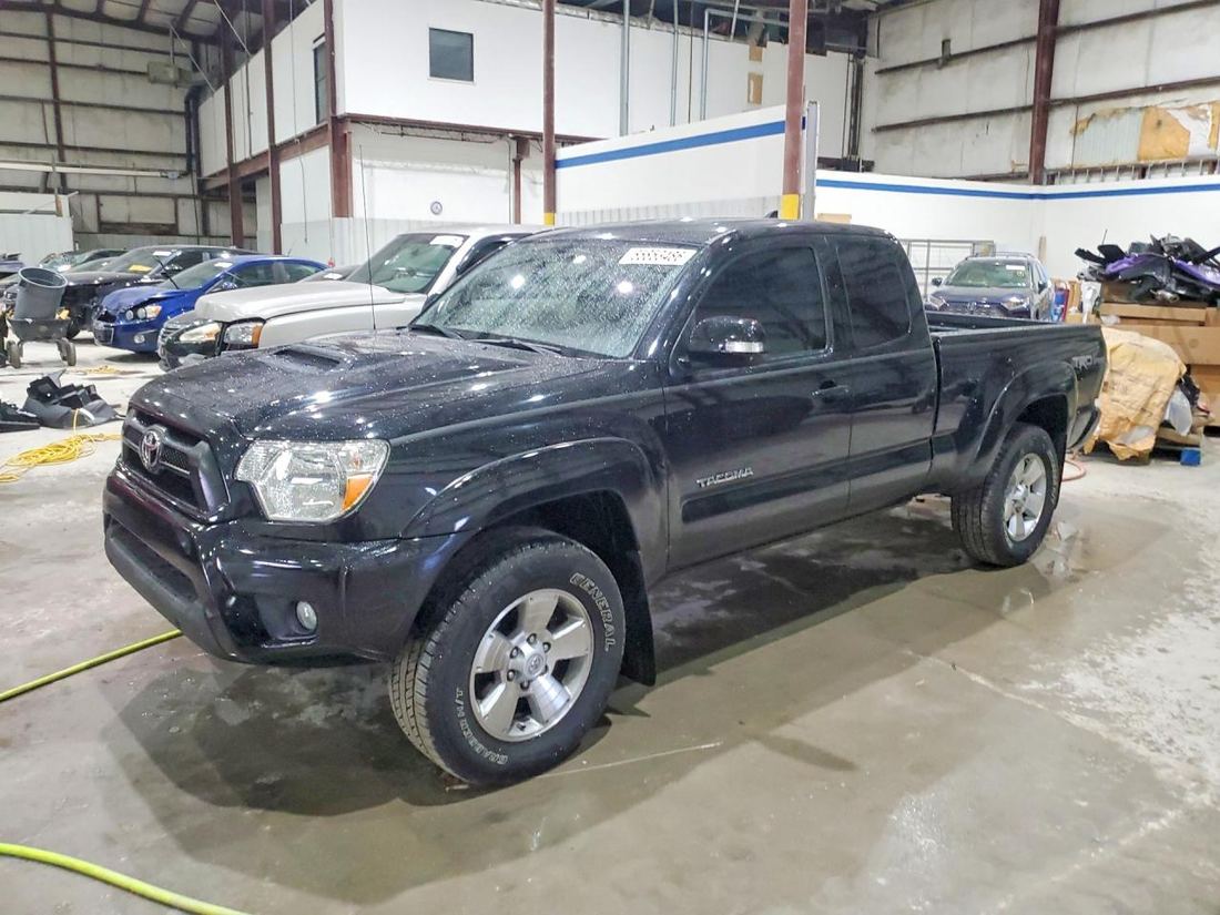 2014 TOYOTA TACOMA