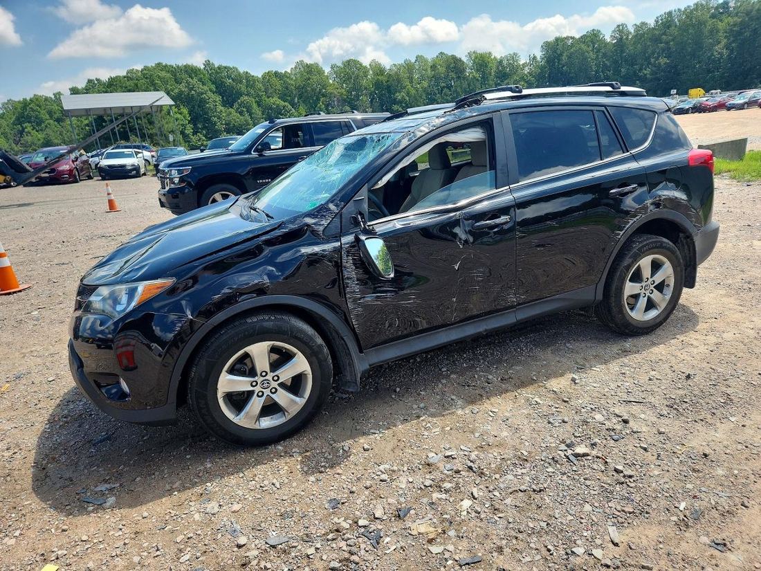 2015 TOYOTA RAV4