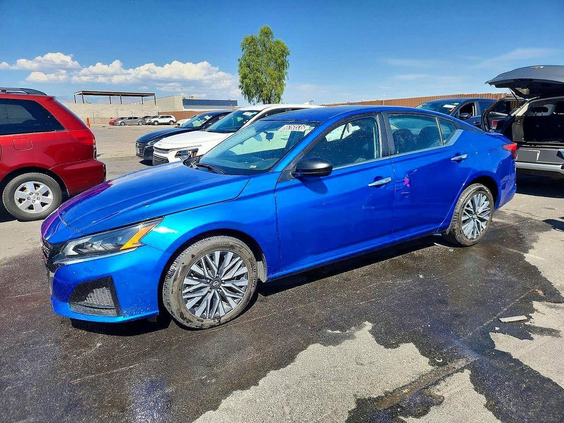 2025 NISSAN ALTIMA