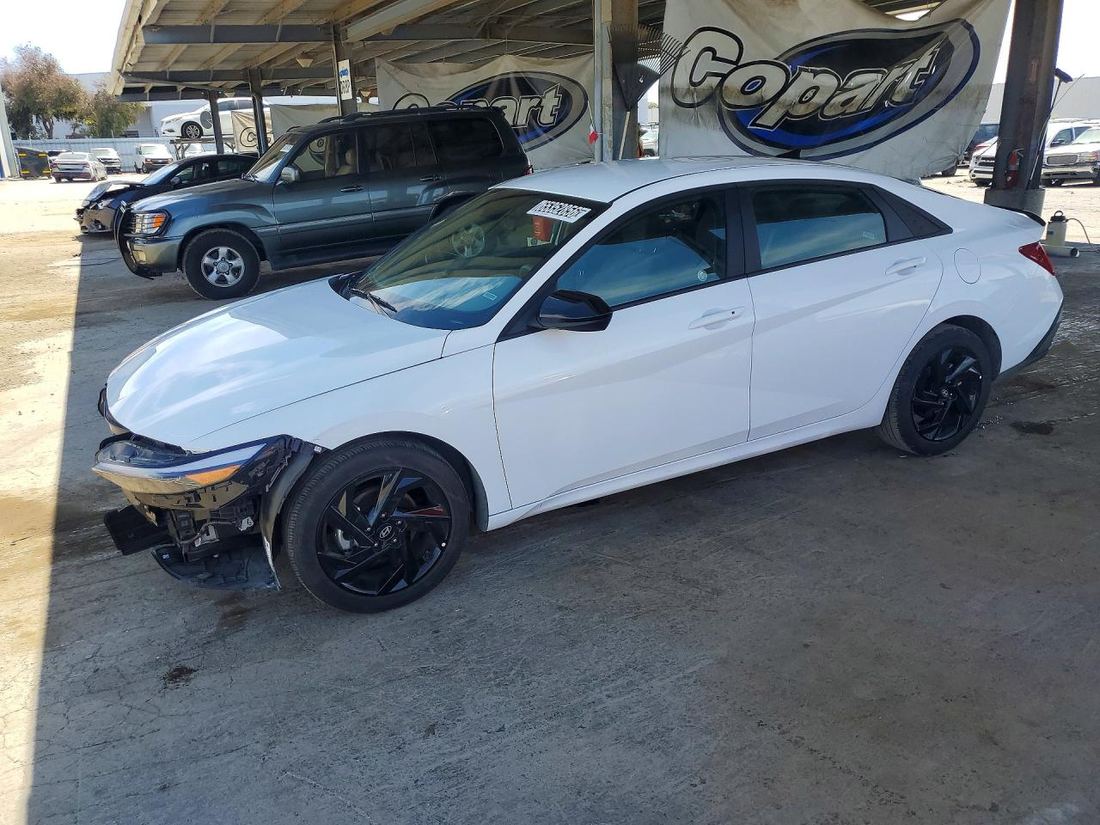 2026 HYUNDAI ELANTRA