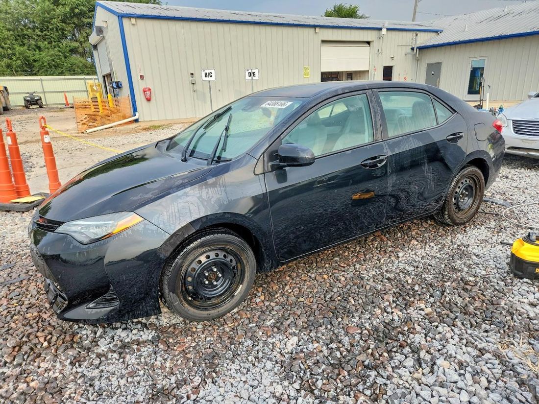 2019 TOYOTA COROLLA