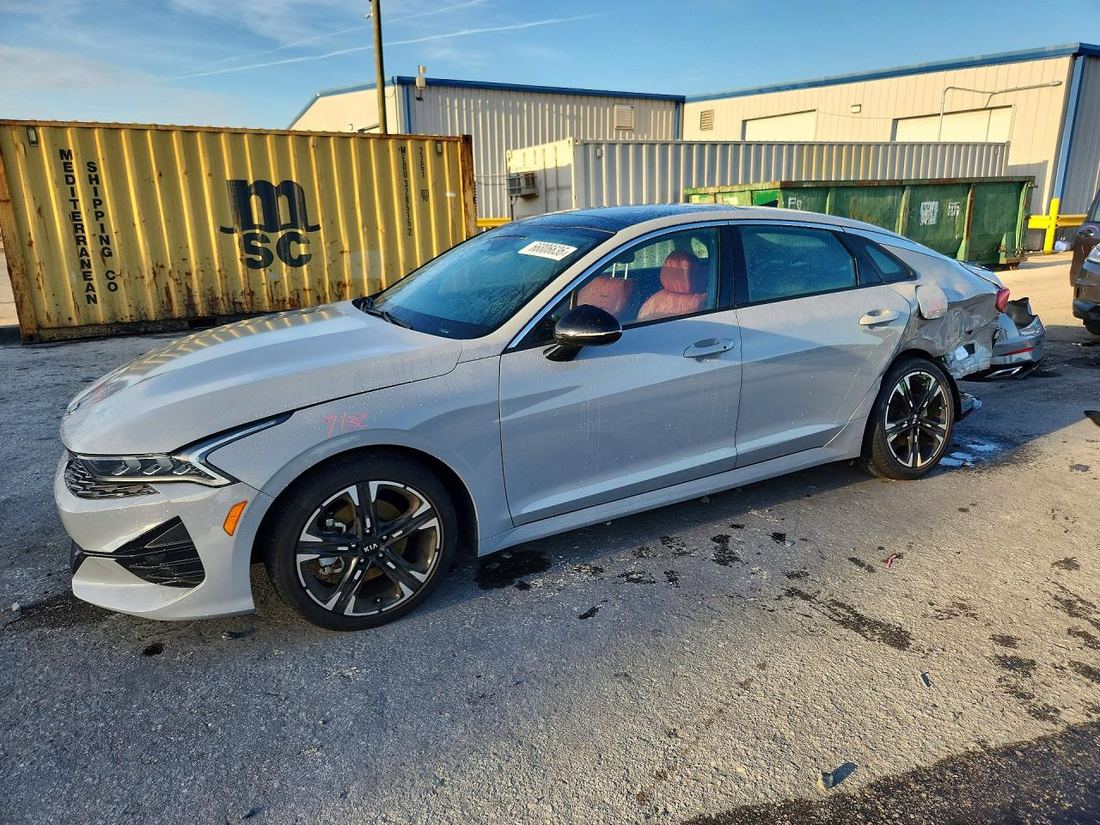 2021 KIA K5