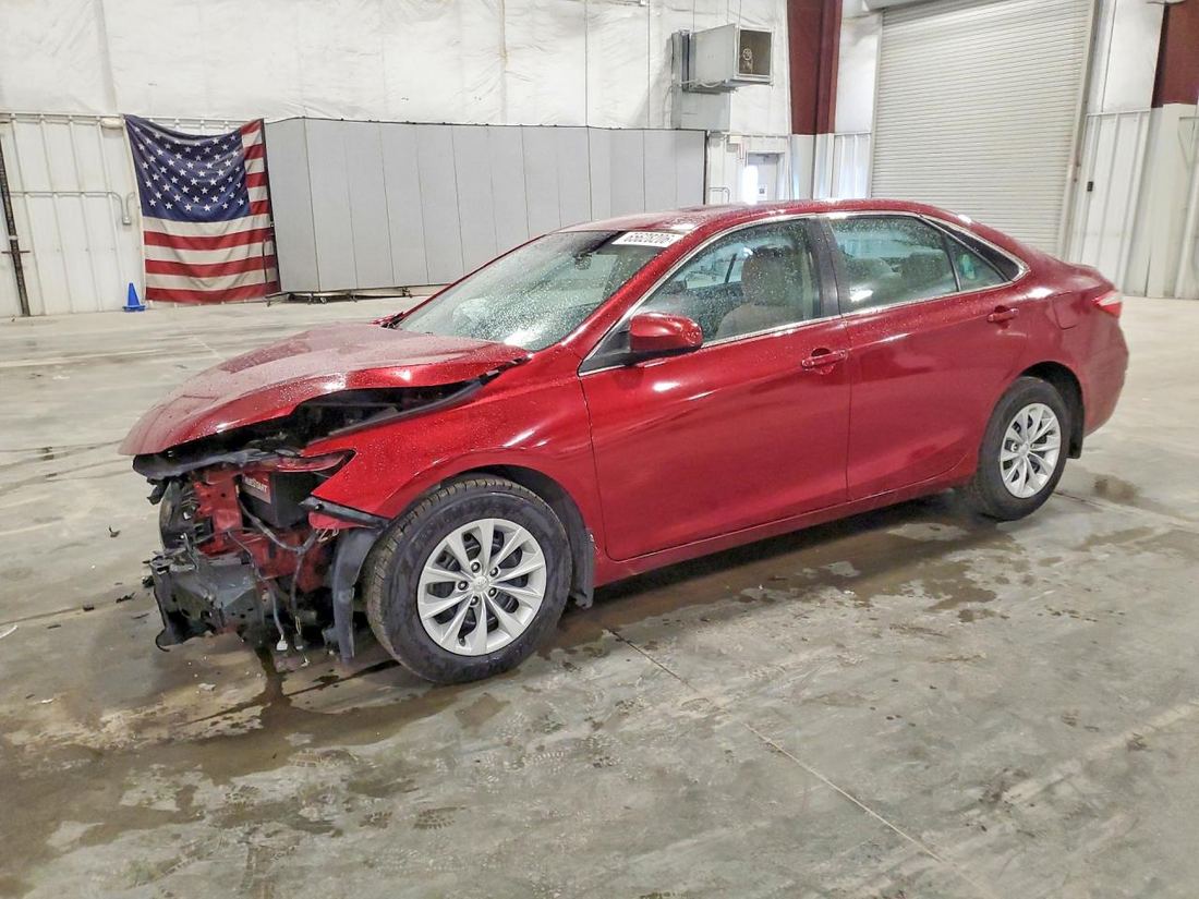 2016 TOYOTA CAMRY