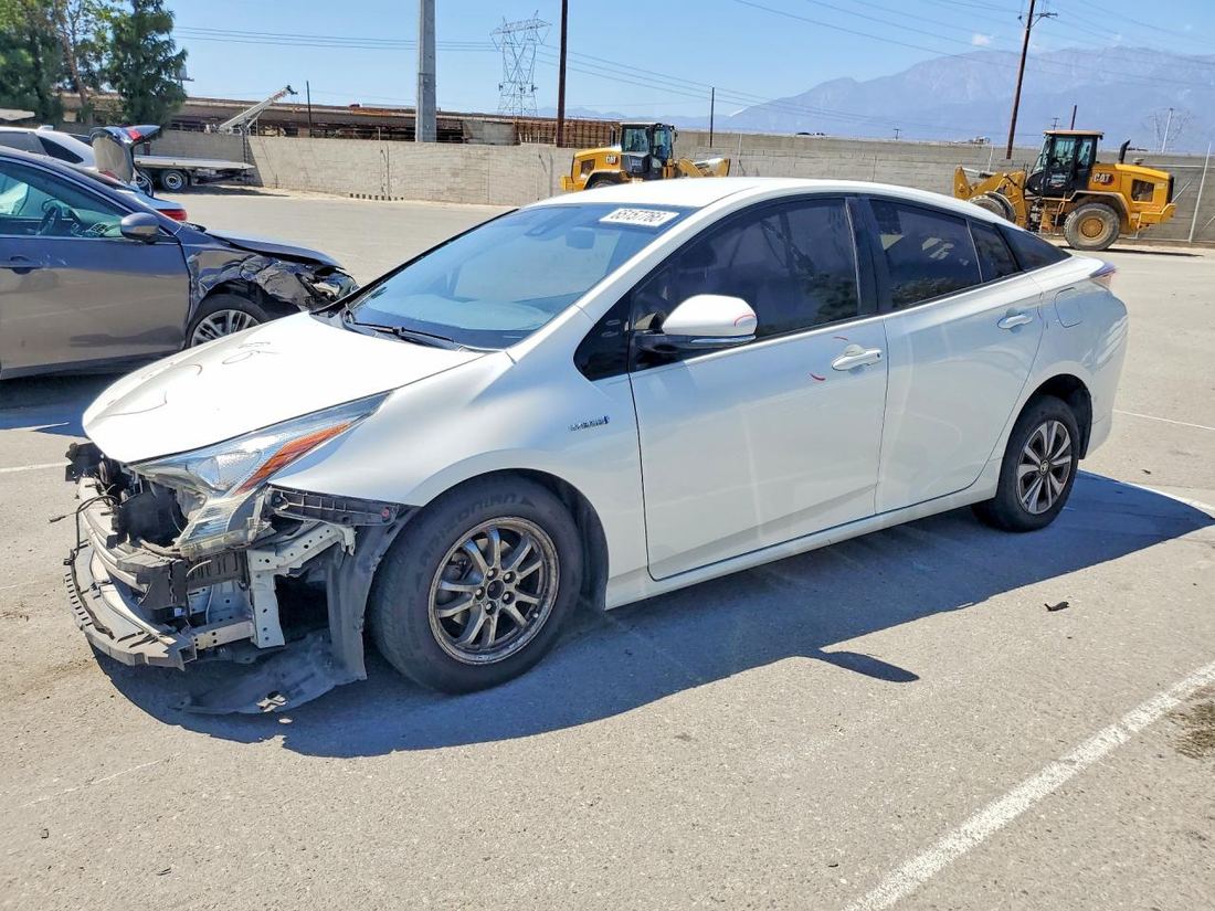 2018 TOYOTA PRIUS