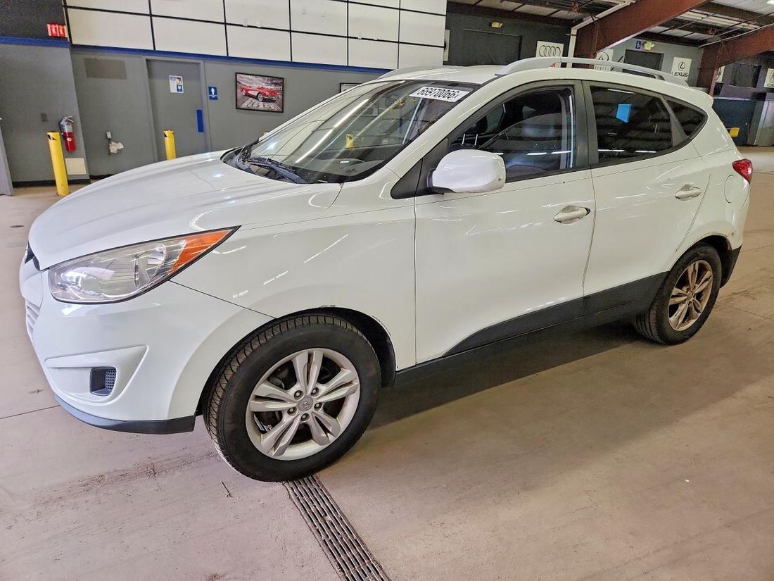 2011 HYUNDAI TUCSON