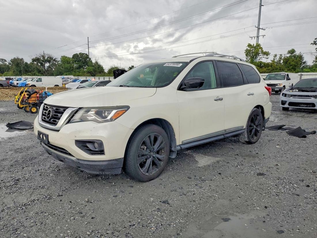 2017 NISSAN PATHFINDER